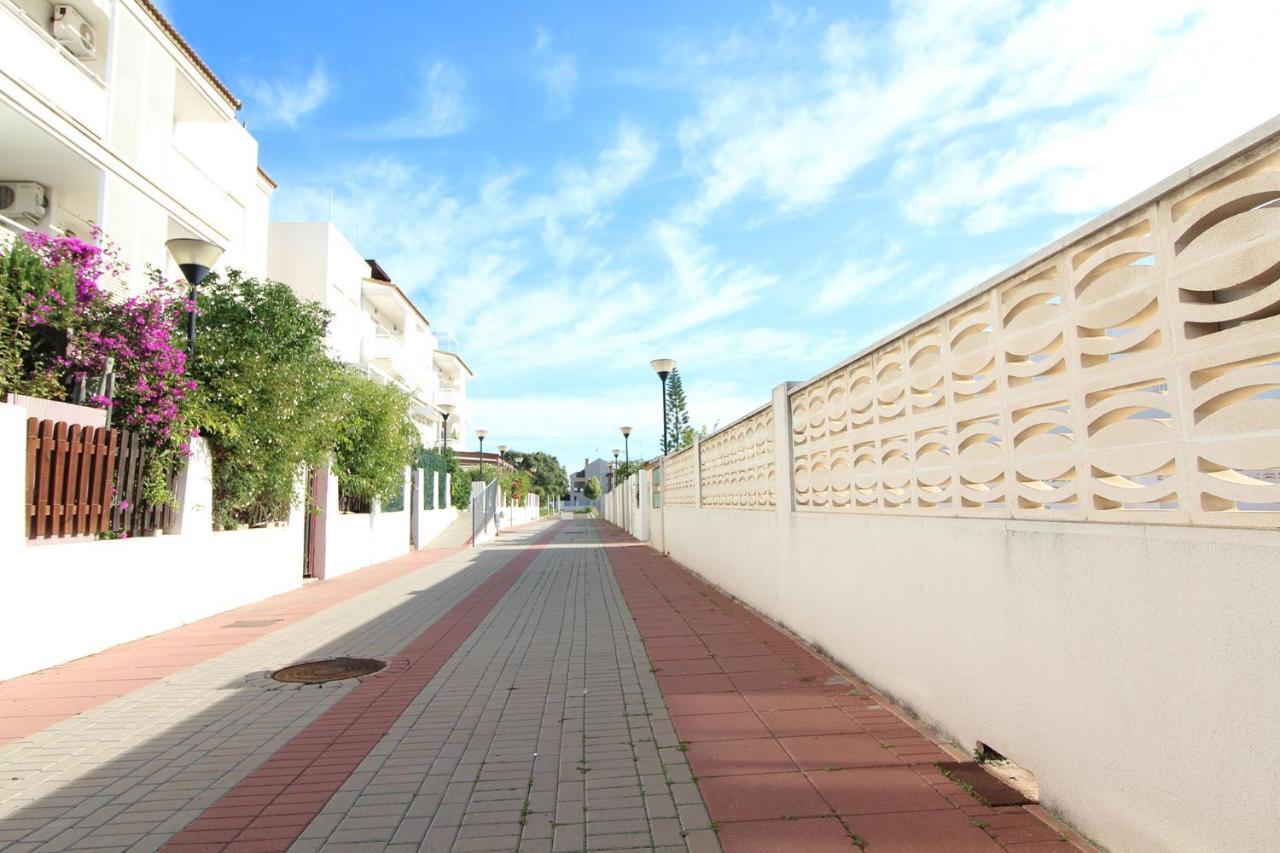 Global Properties, Apartamento En Marjal De Corinto Con Piscina Сагунт Екстериор снимка